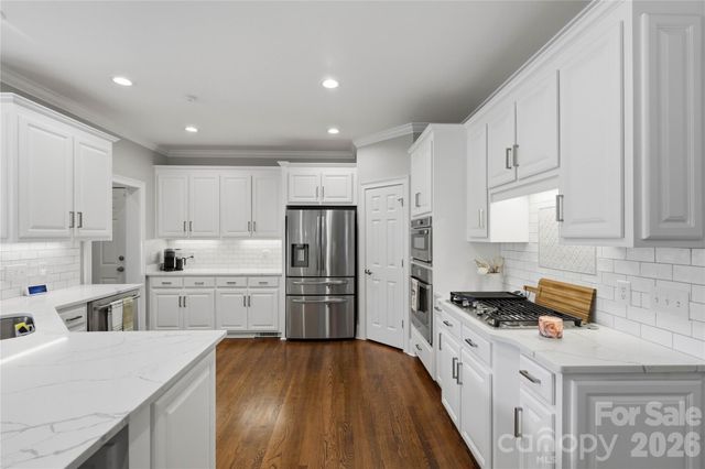 103 White Crest Court, Mooresville, NC 28117