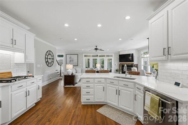 103 White Crest Court, Mooresville, NC 28117