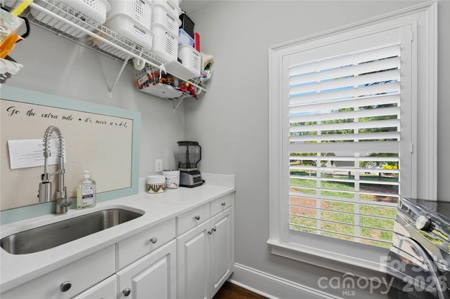 103 White Crest Court, Mooresville, NC 28117