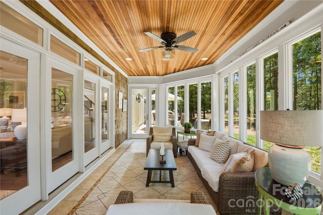 103 White Crest Court, Mooresville, NC 28117