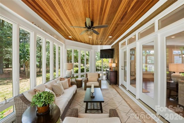 103 White Crest Court, Mooresville, NC 28117