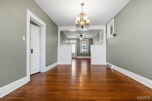 5618 Nottingham Avenue, St Louis, MO 63109