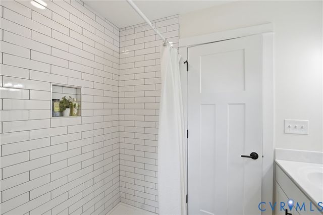 8512 Ackley Ave, Henrico, VA 23228