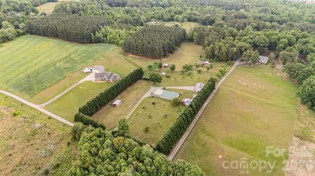 1720 Lowe Drive, Catawba, NC 28609