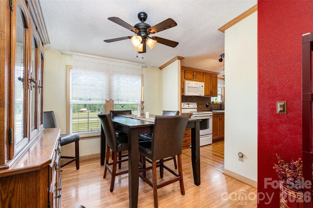 1720 Lowe Drive, Catawba, NC 28609