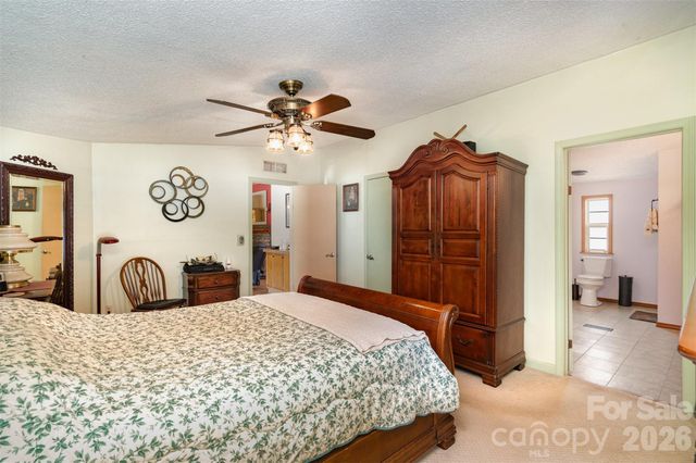 1720 Lowe Drive, Catawba, NC 28609