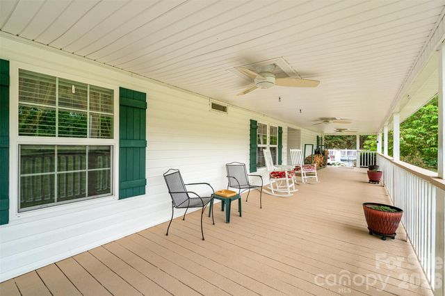 1720 Lowe Drive, Catawba, NC 28609