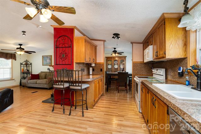 1720 Lowe Drive, Catawba, NC 28609