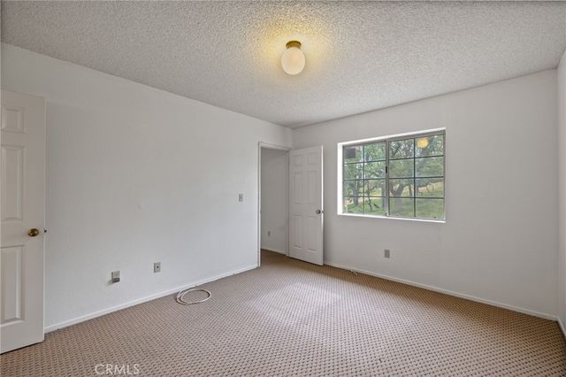 18520 Glenview Court, Tehachapi, CA 93561