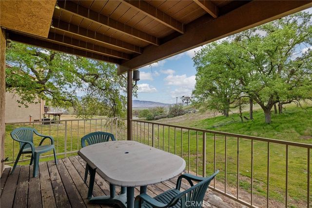18520 Glenview Court, Tehachapi, CA 93561