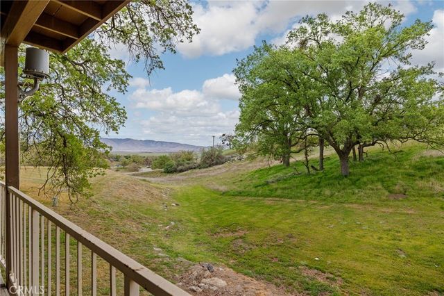 18520 Glenview Court, Tehachapi, CA 93561