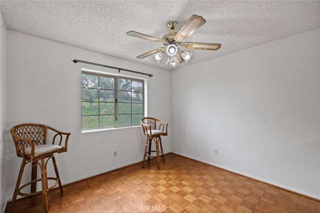18520 Glenview Court, Tehachapi, CA 93561