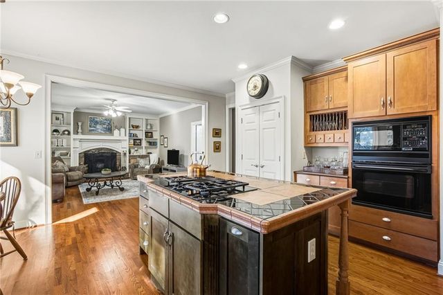 1707 Kenbrook NW Court, Acworth, GA 30101