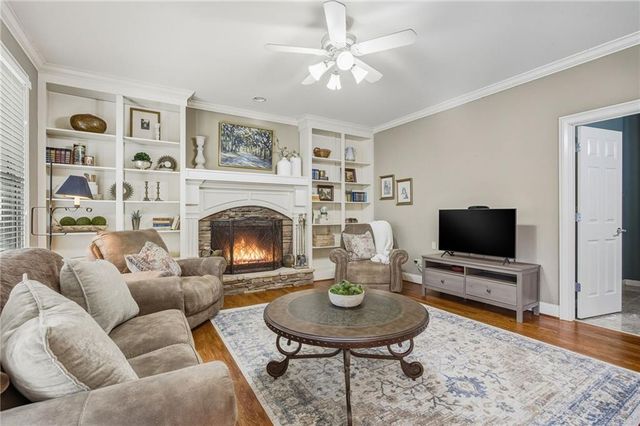 1707 Kenbrook NW Court, Acworth, GA 30101