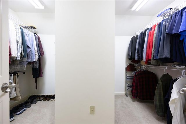 1707 Kenbrook NW Court, Acworth, GA 30101