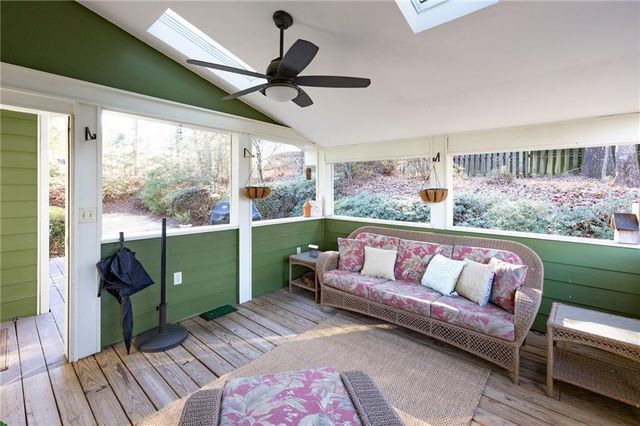 1707 Kenbrook NW Court, Acworth, GA 30101