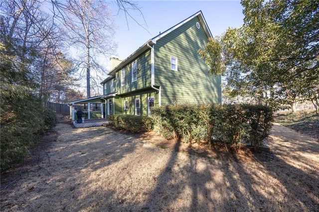 1707 Kenbrook NW Court, Acworth, GA 30101