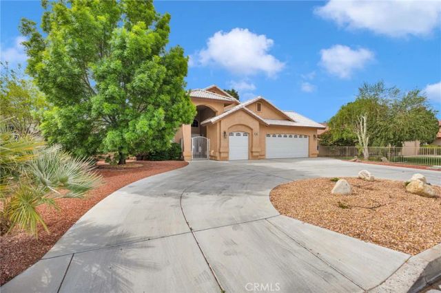 14685 Cool Glen Drive, Helendale, CA 92342