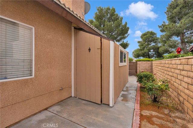 14685 Cool Glen Drive, Helendale, CA 92342