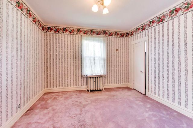 801 Gunderson Avenue, Oak Park, IL 60304