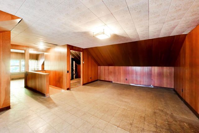 801 Gunderson Avenue, Oak Park, IL 60304