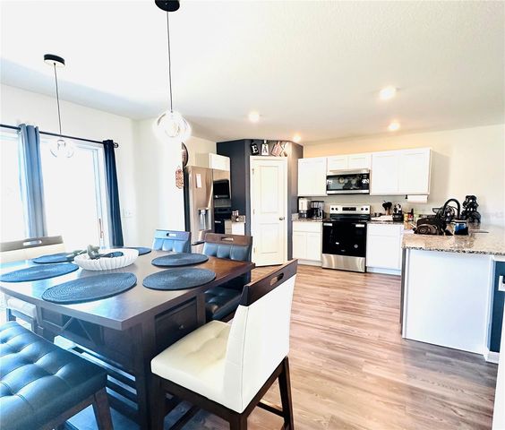 1053 AMBLESIDE DR, Haines City, FL 33844