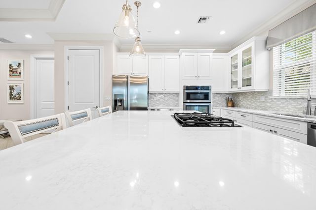 111 Tresana Boulevard 27, Jupiter, FL 33478