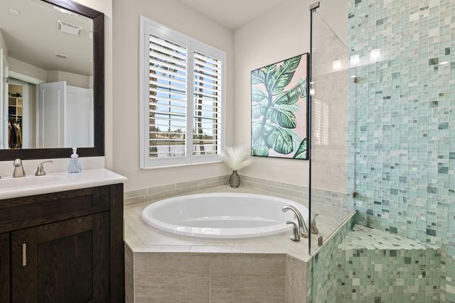 111 Tresana Boulevard 27, Jupiter, FL 33478
