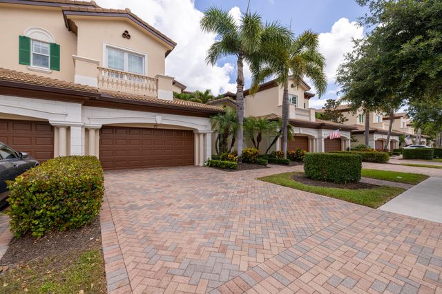 111 Tresana Boulevard 27, Jupiter, FL 33478