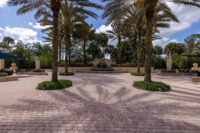 111 Tresana Boulevard 27, Jupiter, FL 33478