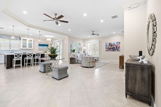 111 Tresana Boulevard 27, Jupiter, FL 33478