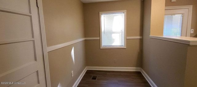 4221 Richmond Circle, Jackson, MS 39209