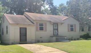 4221 Richmond Circle, Jackson, MS 39209