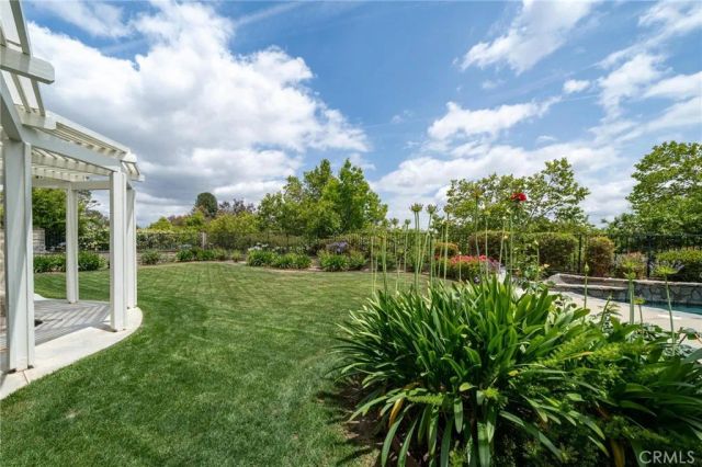 26072 Charing Cross, Valencia, CA 91355