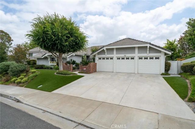26072 Charing Cross, Valencia, CA 91355