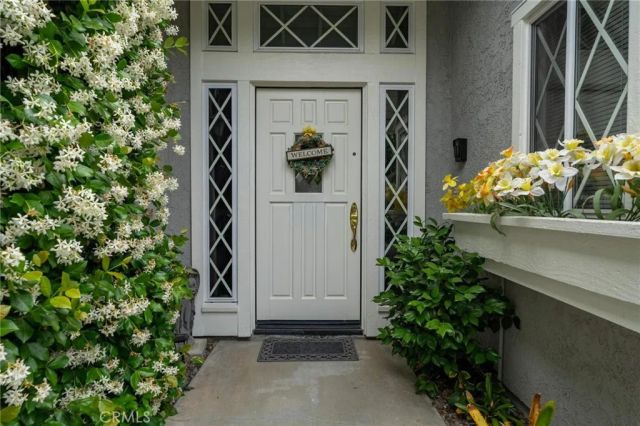 26072 Charing Cross, Valencia, CA 91355
