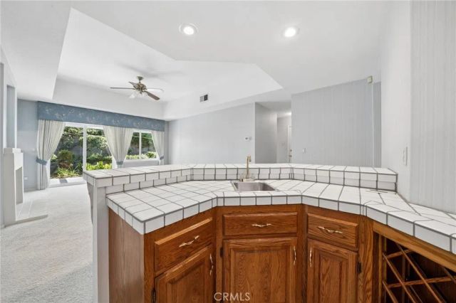 26072 Charing Cross, Valencia, CA 91355