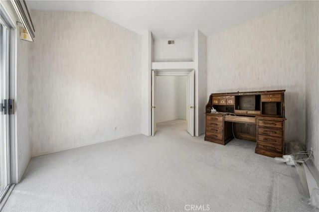 26072 Charing Cross, Valencia, CA 91355