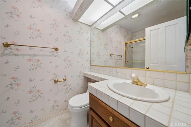 26072 Charing Cross, Valencia, CA 91355