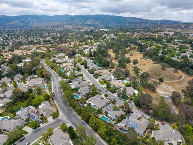 26072 Charing Cross, Valencia, CA 91355