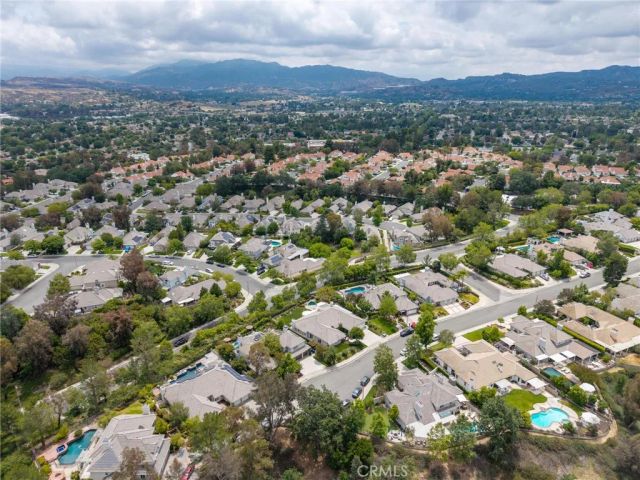 26072 Charing Cross, Valencia, CA 91355