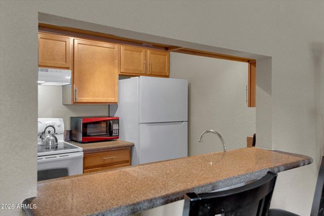 14203 N 19TH Avenue 1013, Phoenix, AZ 85023