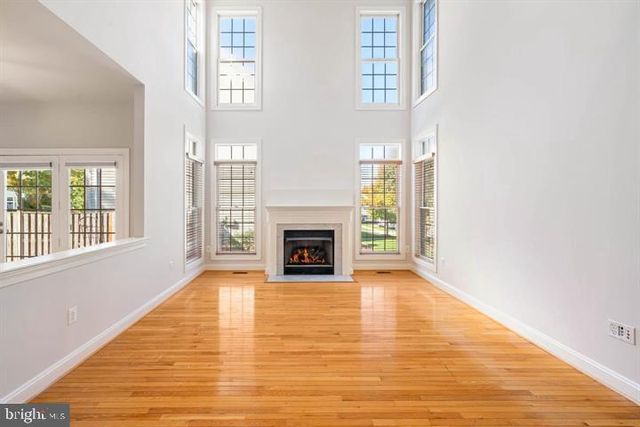 2038 MADRILLON RD, Vienna, VA 22182