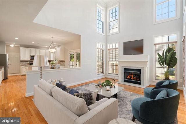 2038 MADRILLON RD, Vienna, VA 22182