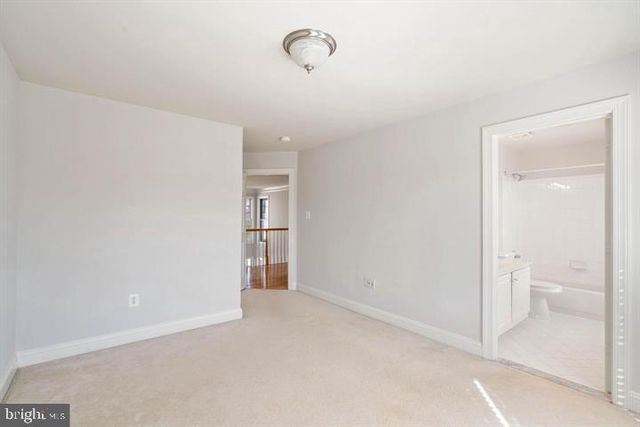 2038 MADRILLON RD, Vienna, VA 22182