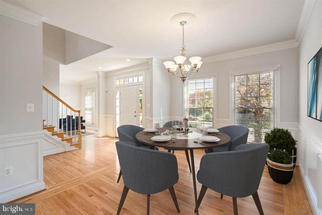 2038 MADRILLON RD, Vienna, VA 22182