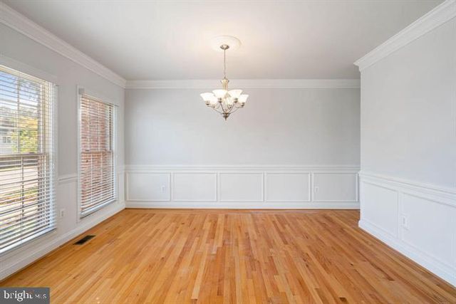 2038 MADRILLON RD, Vienna, VA 22182