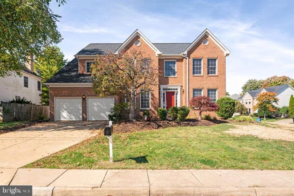 2038 MADRILLON RD, Vienna, VA 22182
