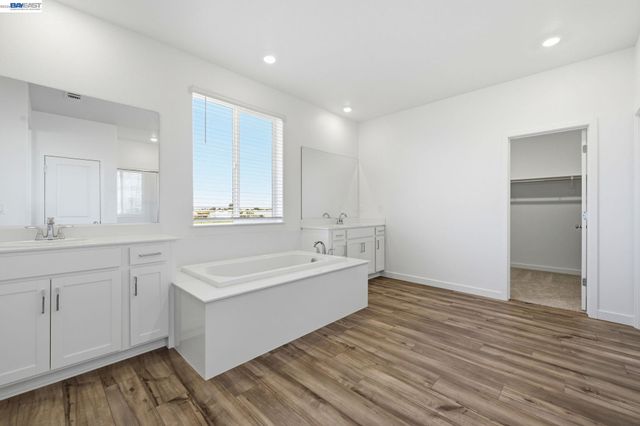 1028 Bluebell Circle, Discovery Bay, CA 94505