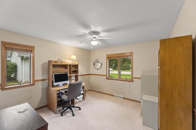 506 E Rossman STREET, Hartford, WI 53027